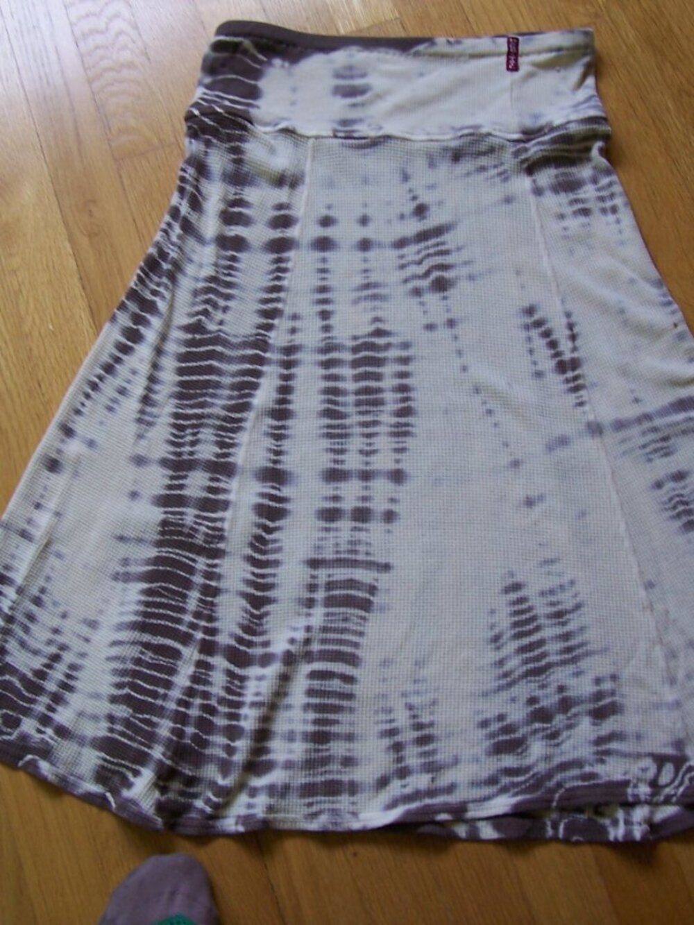 Hard Tail Paneled Tie-Dyed Skirt  Size Small with Wide Waist Band Stretchy